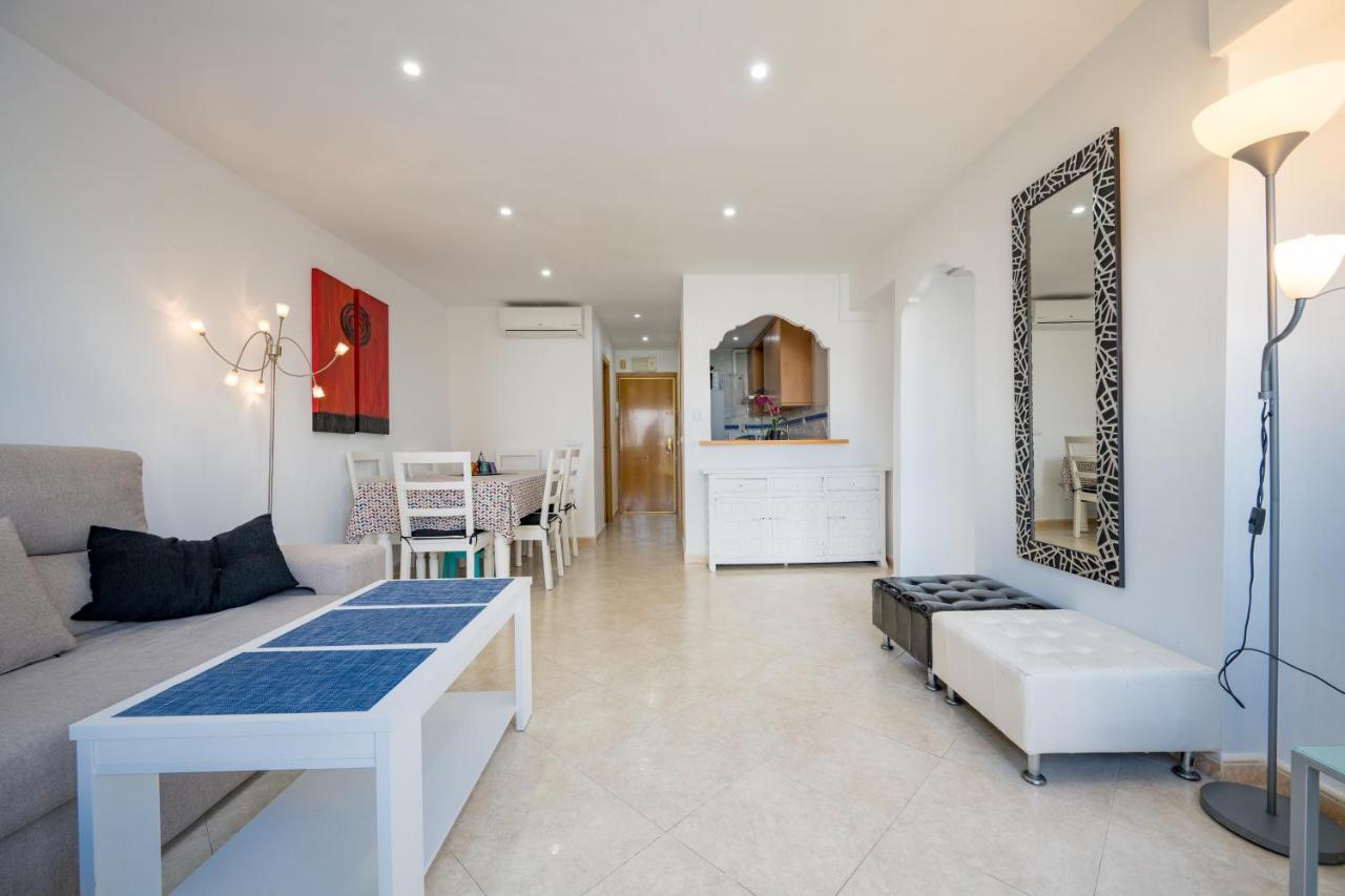 Beautiful 2 Bedrooms Apartment In Agua Mundo ベニドルム エクステリア 写真